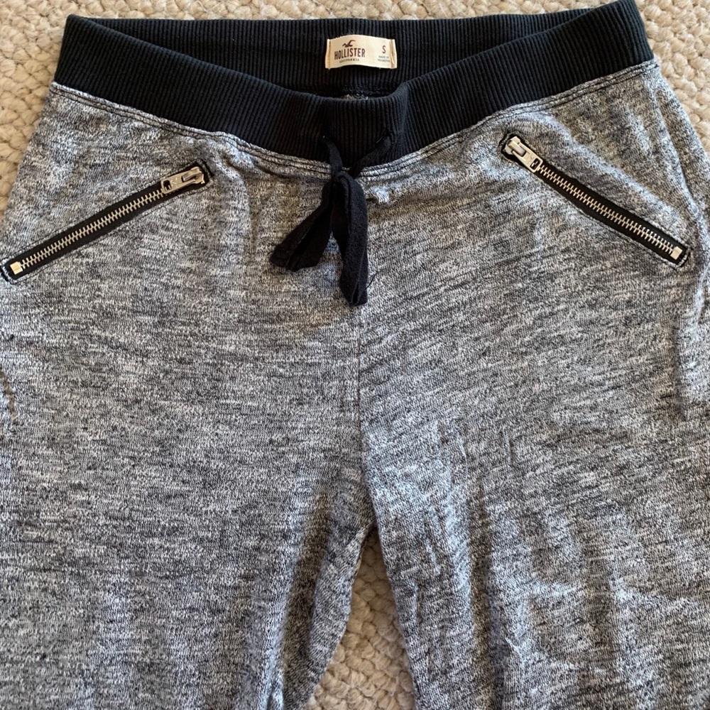 Joggers - Picture 3 of 3